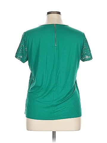 Market and Spruce Short Sleeve Top (view 2)