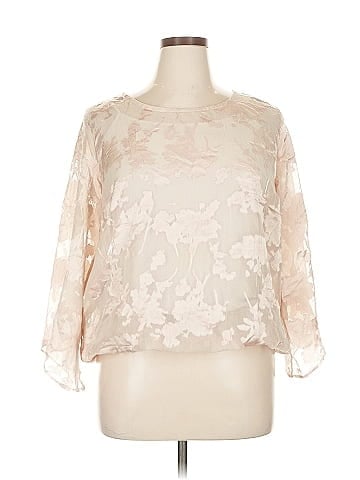 Roz & Ali 3/4 Sleeve Blouse (view 1)