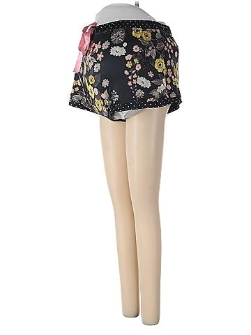 mE Shorts (view 1)