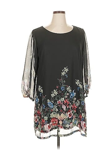 DJT 3/4 Sleeve Blouse (view 1)