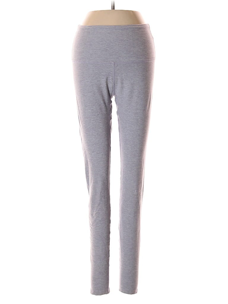 Pre-owned Beyond Yoga Yoga Pants In Purple