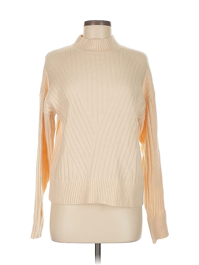 Click to view more detailed imagery on our partner's website Pre-owned Sophie Rue Turtleneck Sweater In White