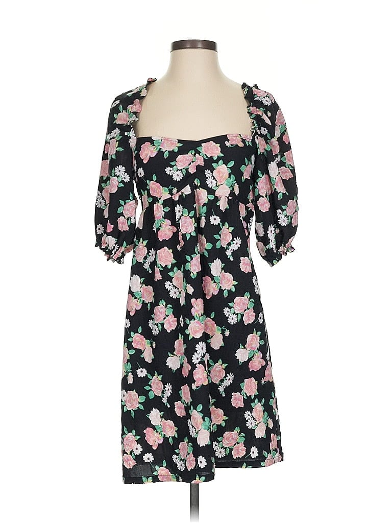 Pre-owned Divided By H&m Casual Dress In Black