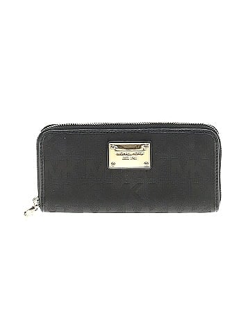 MICHAEL Michael Kors Wallet (view 1)