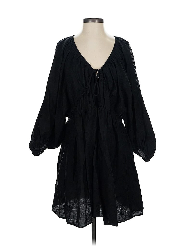Pre-owned H&m Casual Dress In Black