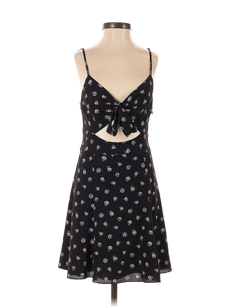 Click to view more detailed imagery on our partner's website Pre-owned Callipygian Casual Dress In Black