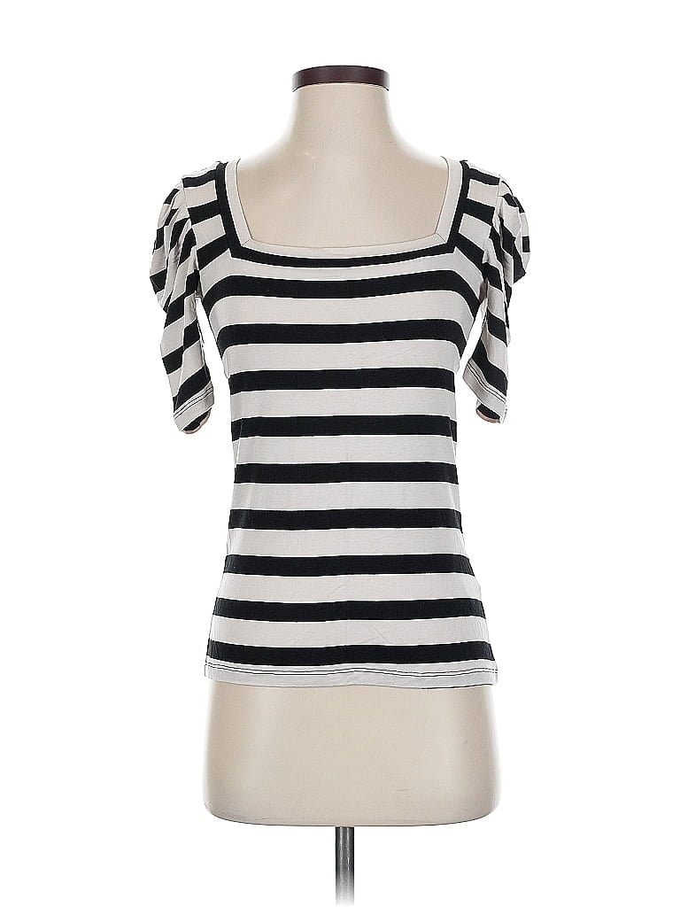 Click to view more detailed imagery on our partner's website Pre-owned T Tahari Short Sleeve Top Black Sweetheart Neckline Tops