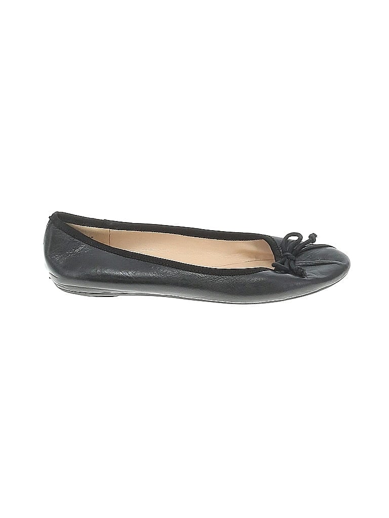 Pre-owned Nine West Flats In Black