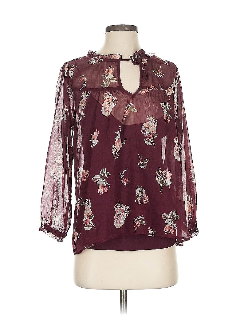 Click to view more detailed imagery on our partner's website Pre-owned Abercrombie & Fitch 3/4 Sleeve Blouse In Burgundy