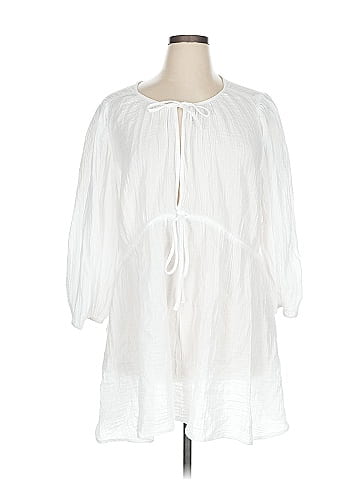 Abercrombie & Fitch 3/4 Sleeve Blouse (view 1)