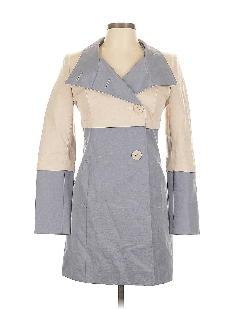 Pre-owned Tahari Trenchcoat In White
