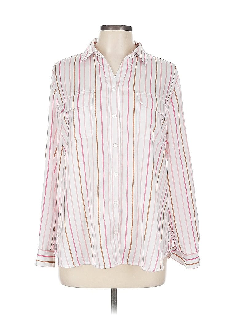 Click to view more detailed imagery on our partner's website Pre-owned Chico's Long Sleeve Blouse In Pink