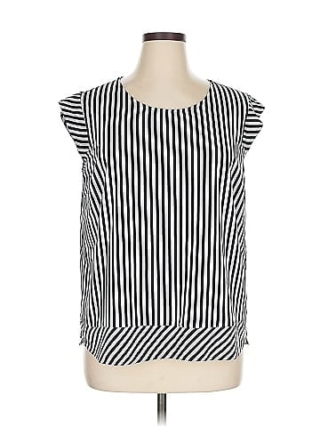 G by Giuliana Rancic Short Sleeve Top (view 1)