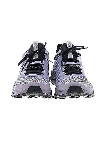 On Cloud Sneakers (view 2)