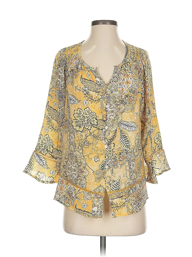 Click to view more detailed imagery on our partner's website Pre-owned New Directions 3/4 Sleeve Blouse In Yellow