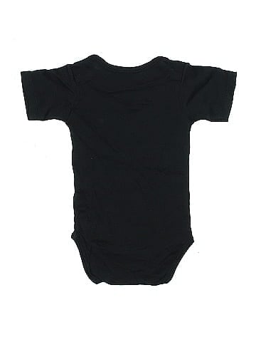 Laughing Giraffe Short Sleeve Onesie (view 2)