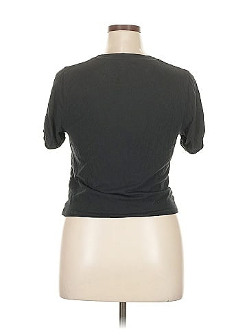Fabletics Short Sleeve T-Shirt (view 2)
