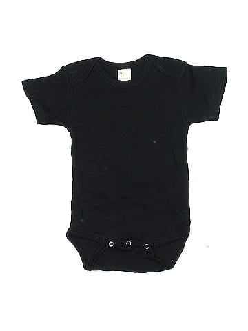 Laughing Giraffe Short Sleeve Onesie (view 1)
