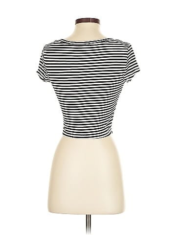 Aeropostale Short Sleeve T-Shirt (view 2)
