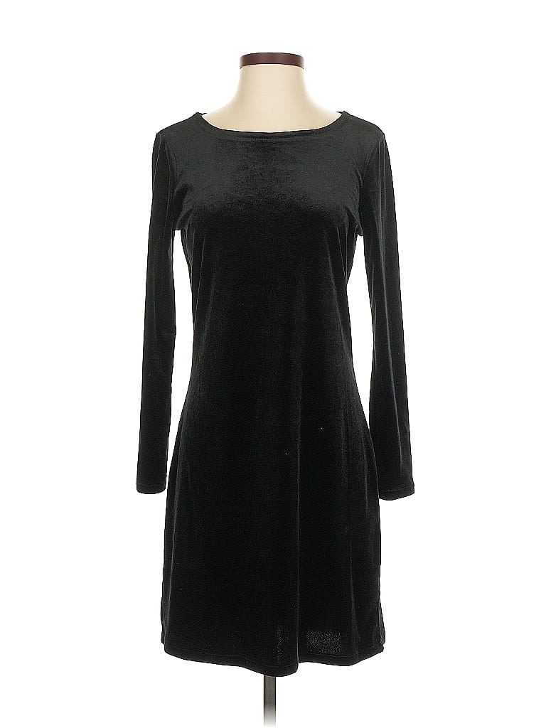 Pre-owned Old Navy Casual Dress In Black