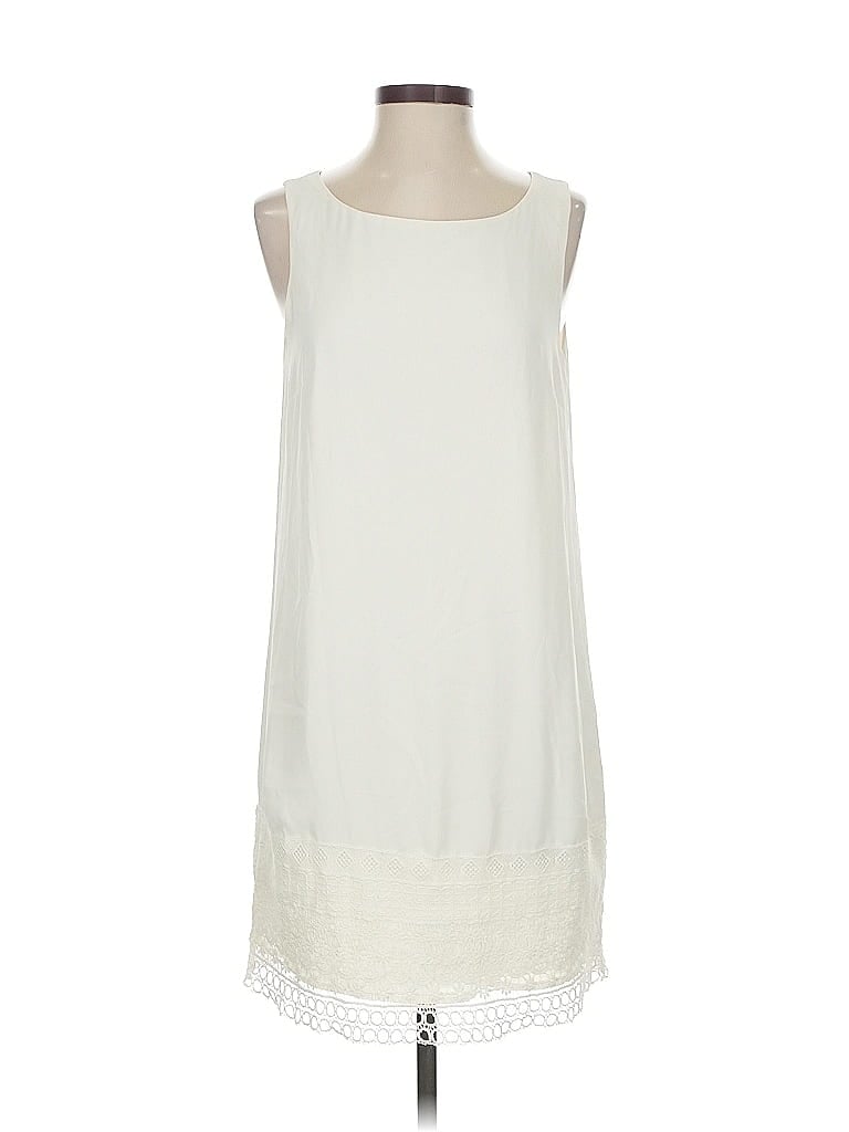 Pre-owned Cupcakes And Cashmere Casual Dress In White