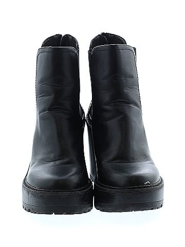 Madden Girl Ankle Boots (view 2)
