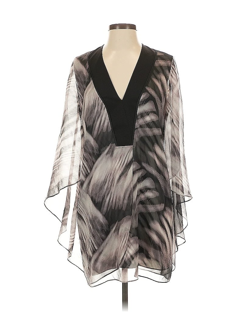 Click to view more detailed imagery on our partner's website Pre-owned Halston Heritage Casual Dress In Purple