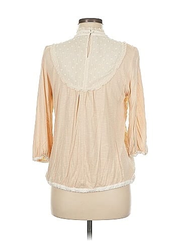 Tiny 3/4 Sleeve Blouse (view 2)