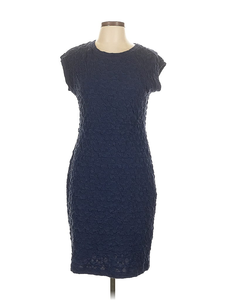 Click to view more detailed imagery on our partner's website Pre-owned Sharagano Cocktail Dress In Blue