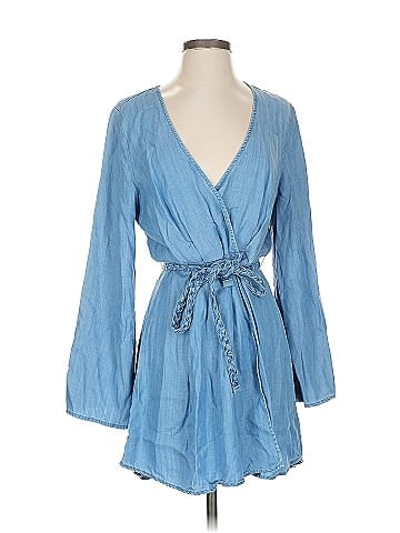 Guess Casual Dress (view 1)