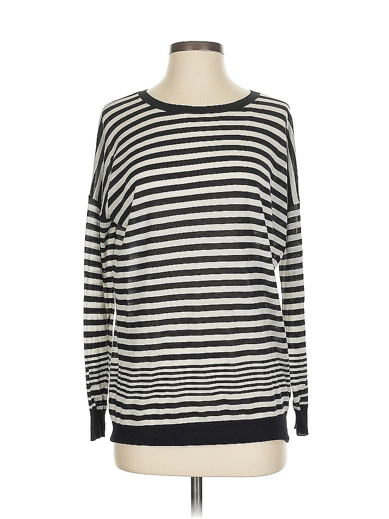 Pre-owned Vince Pullover Sweater In Black