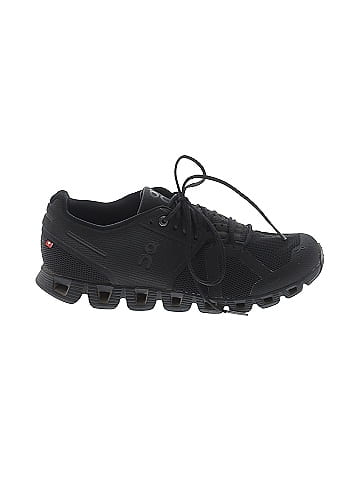 On Cloud Sneakers (view 1)