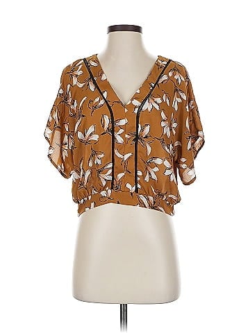 Sienna Sky Short Sleeve Blouse (view 1)