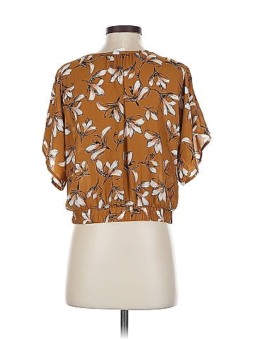 Sienna Sky Short Sleeve Blouse (view 2)