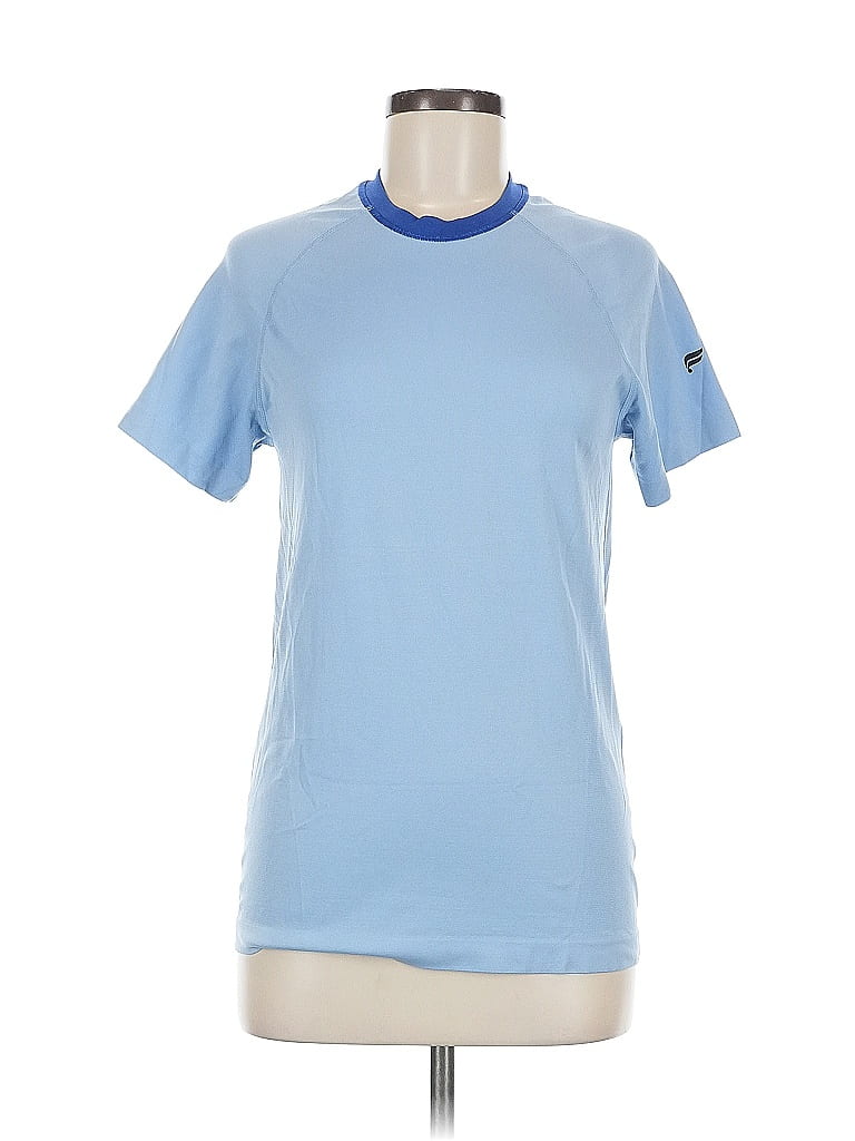 Click to view more detailed imagery on our partner's website Pre-owned Fabletics Active T-shirt In Blue
