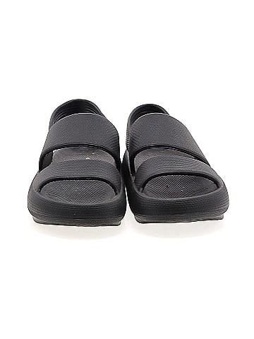 Kenneth Cole New York Sandals (view 2)