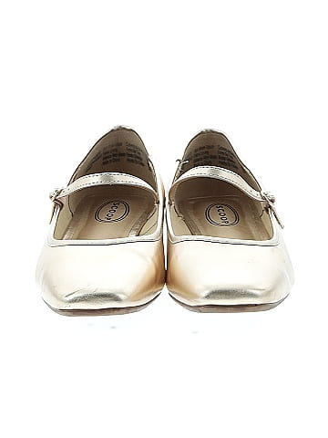 Scoop Flats (view 2)