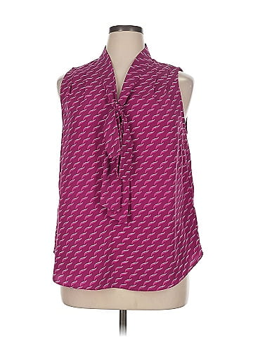 41Hawthorn Sleeveless Blouse (view 1)