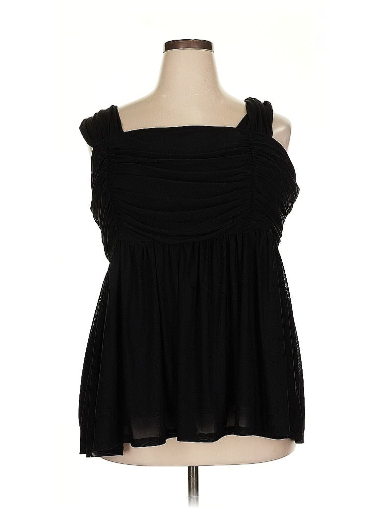 Pre-owned Torrid Sleeveless Blouse In Black