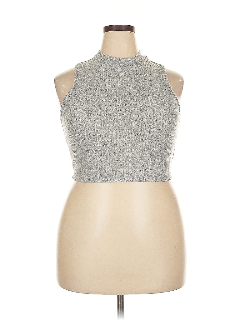 Pre-owned Shein Tank Top Silver Halter Neckline Tops