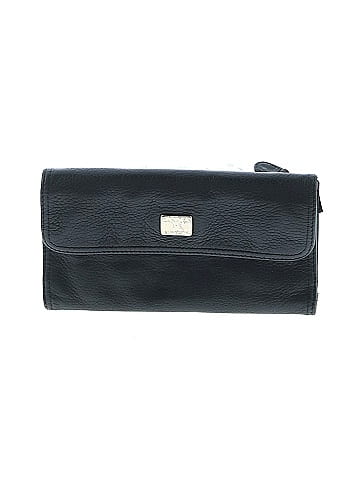 Liz Claiborne Leather Wallet (view 1)