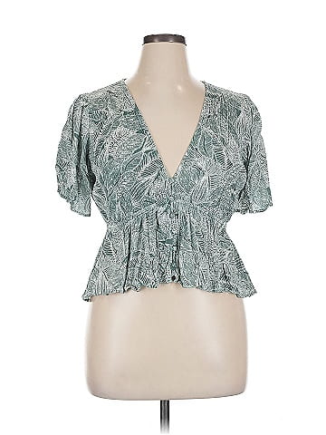O'Neill Short Sleeve Blouse (view 1)