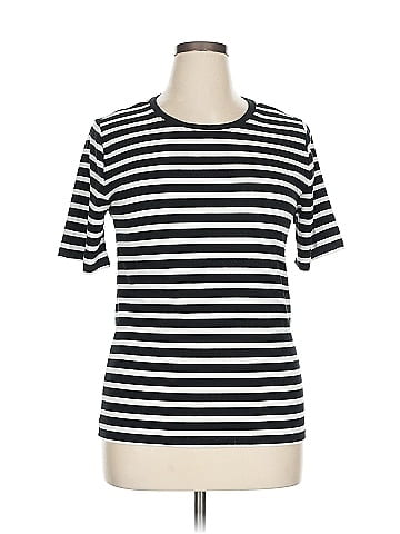 Gap Short Sleeve T-Shirt (view 1)