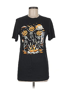 Hot Topic Short Sleeve T Shirt