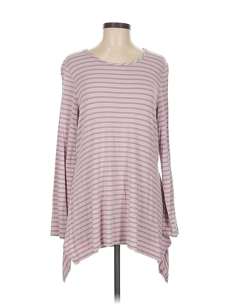 Click to view more detailed imagery on our partner's website Pre-owned Logo By Lori Goldstein 3/4 Sleeve T-shirt In Pink