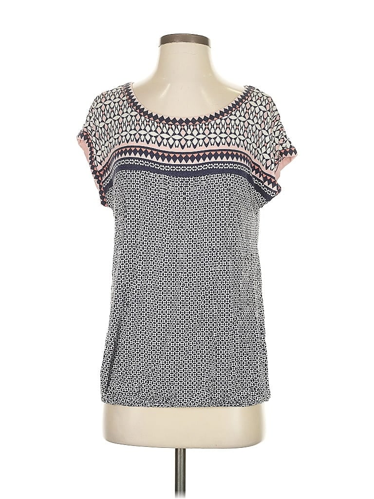 Pre-owned Max Studio Short Sleeve T-shirt In Gray