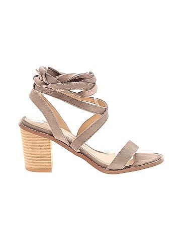 Chinese Laundry Heels (view 1)