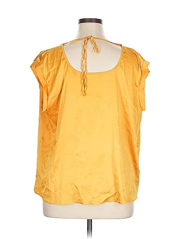 Unbranded Sleeveless Blouse (view 2)