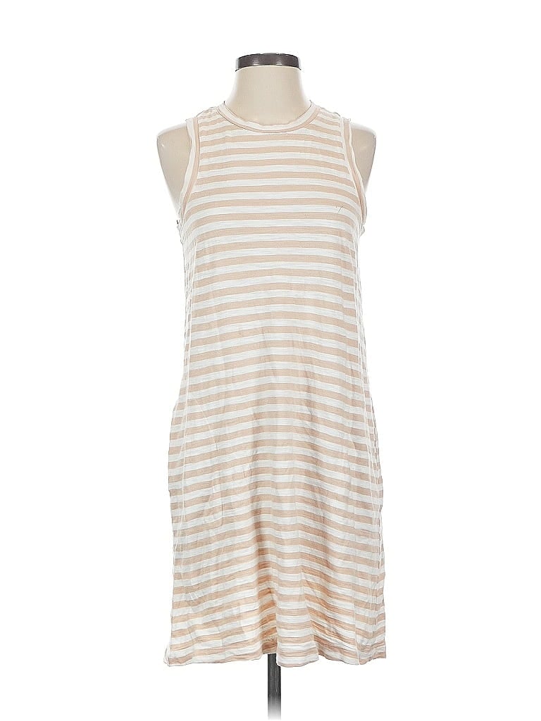 Pre-owned Old Navy Casual Dress In White