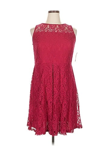 Roz & Ali Cocktail Dress (view 1)